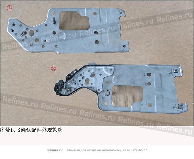 Стойка радиатора правая - 50102***W02A