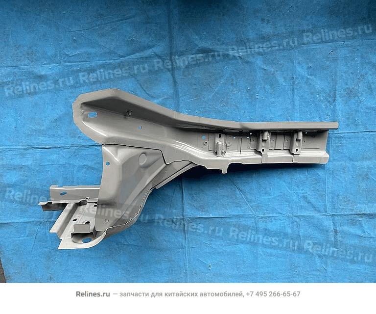 Лонжерон передний правый