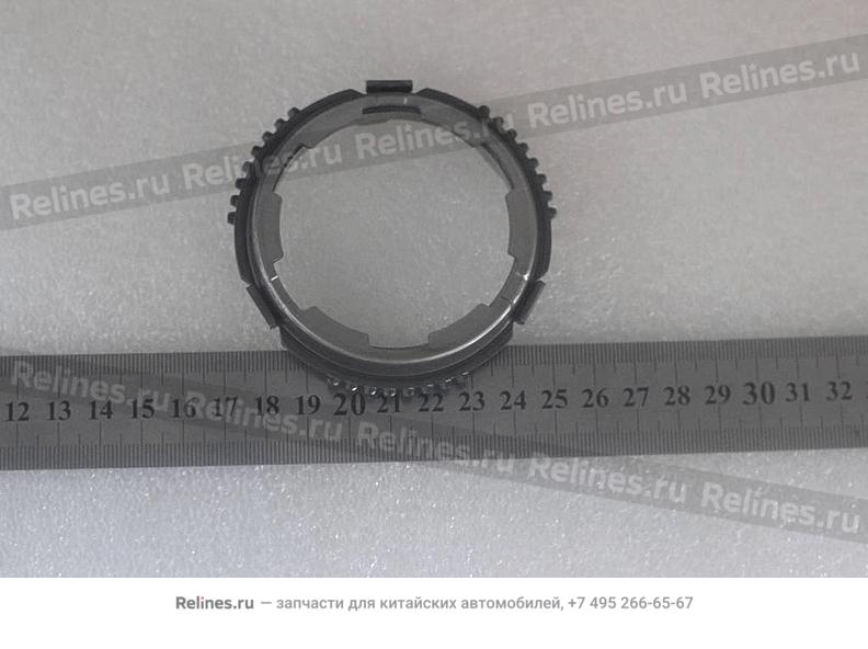 Кольцо синхронизатора 5 и 6 передачи