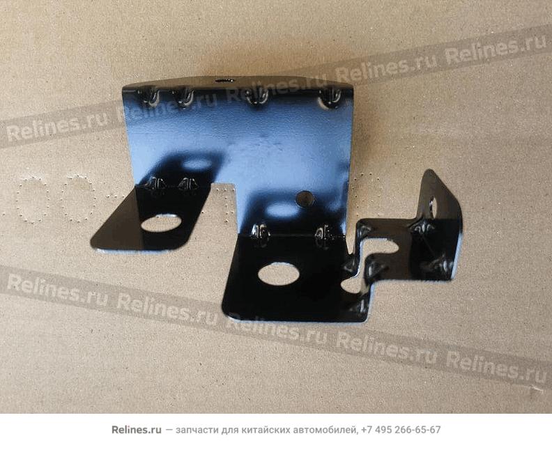 Bracket-rr brake pipe fixing