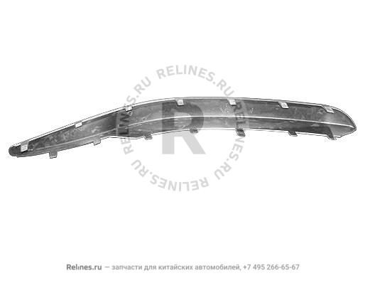 Молдинг переднего бампера левый не хромированный