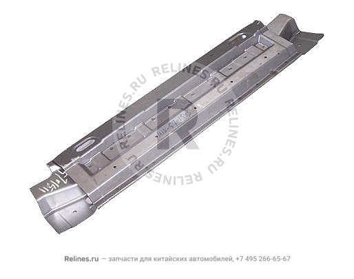 Cross beam-rr roof