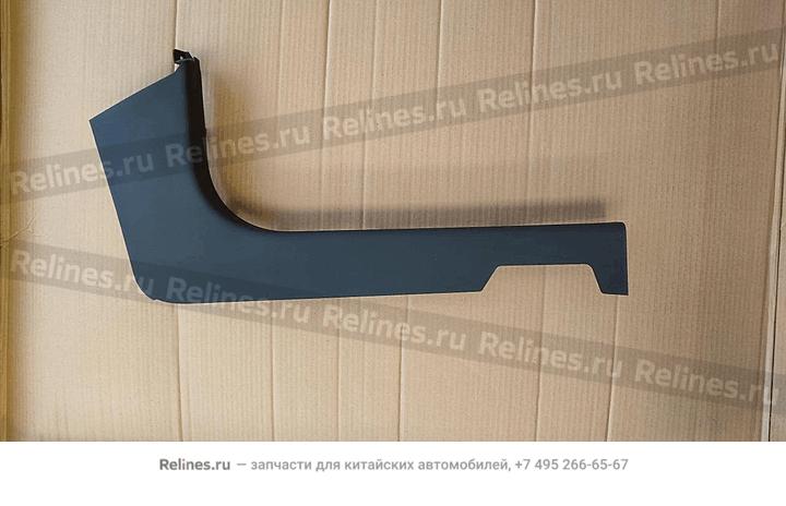 RH doorsill moulding frt