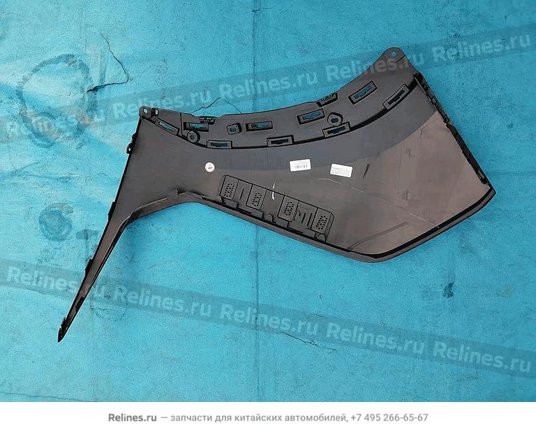 Панель бампера переднего угловая левая - 601***900