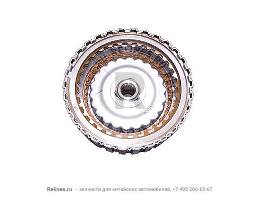 Clutch plate-overspeed shift