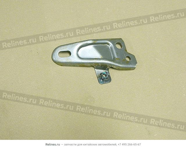 Inst panel stiffening beam mid LWR brkt - 53062***V08A