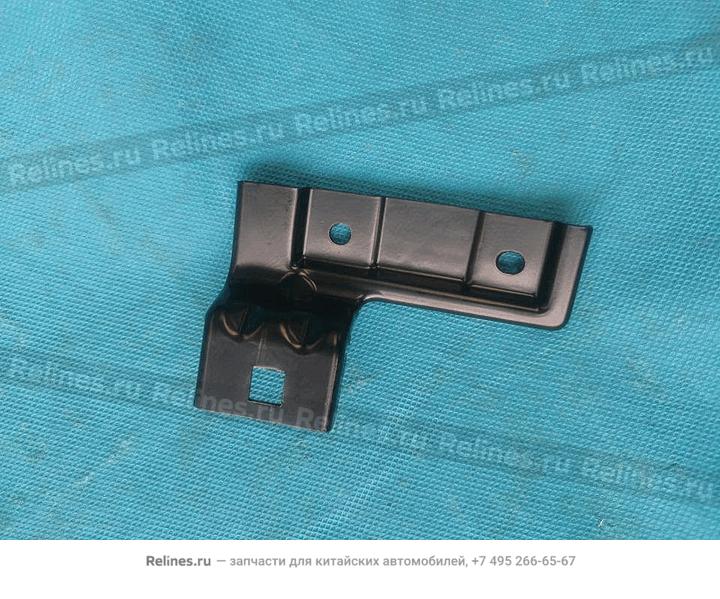 Bracket-lh RR handle box