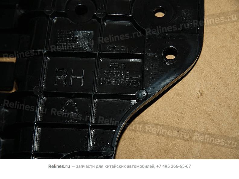 Bracket-frt bumper mounting RH