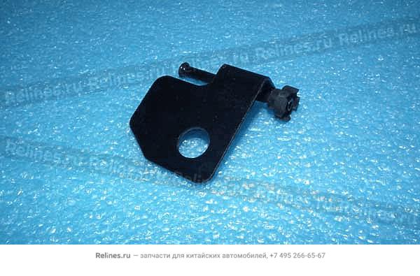 Exhaust hose bracket-transfer case