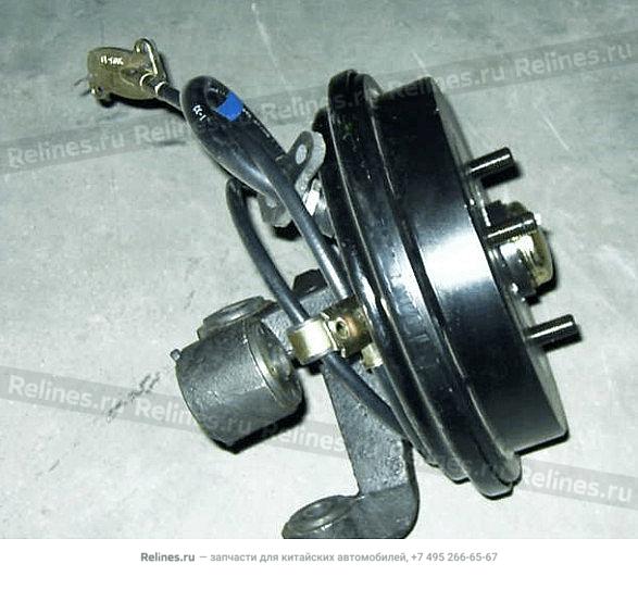 LR axles head with drum brake wheel hub assy.