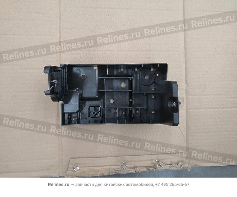 Кронштейн крепления брызговика радиатора левый - 601***800