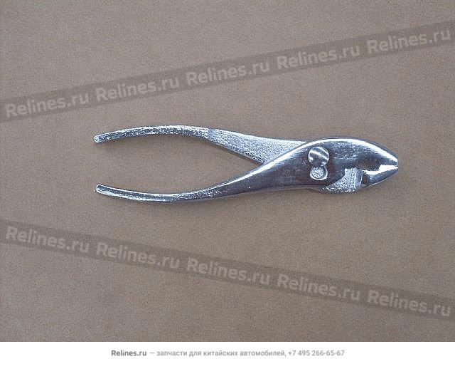 Pliers