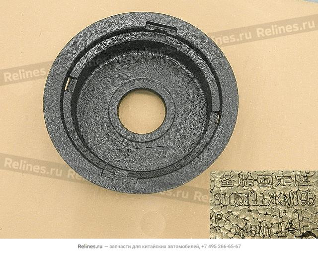 Spare tire holder - 31051***W09B