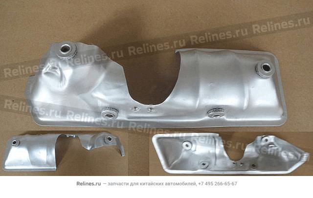 Heat shield exhaust manifold