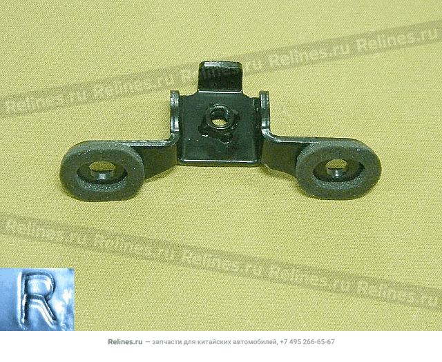 Luggage rack mounting brkt assy,RH - 57091***V08A