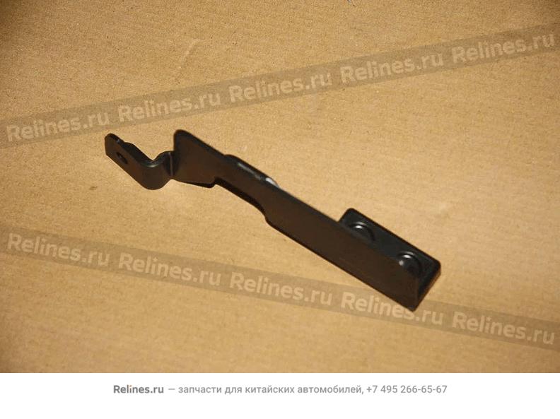 Mounting bracket,doorsill trim board,RH