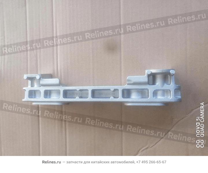 Bracket-engine mounting RH - 107***100