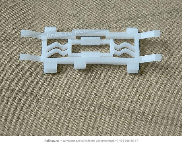 Seat-fr windshield garnish strip UPR - 52063***W09A