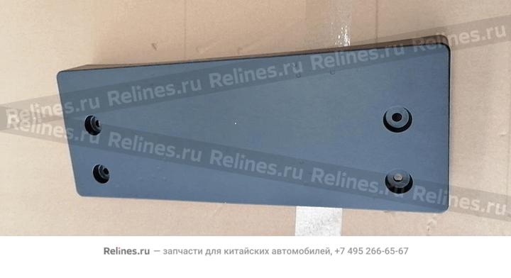 Панель крепления номерного знака перед