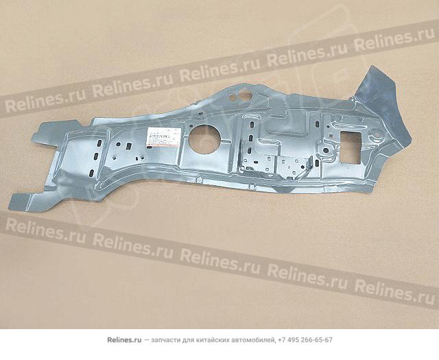 Панель внутренная стойки правая - 54011***Q00A