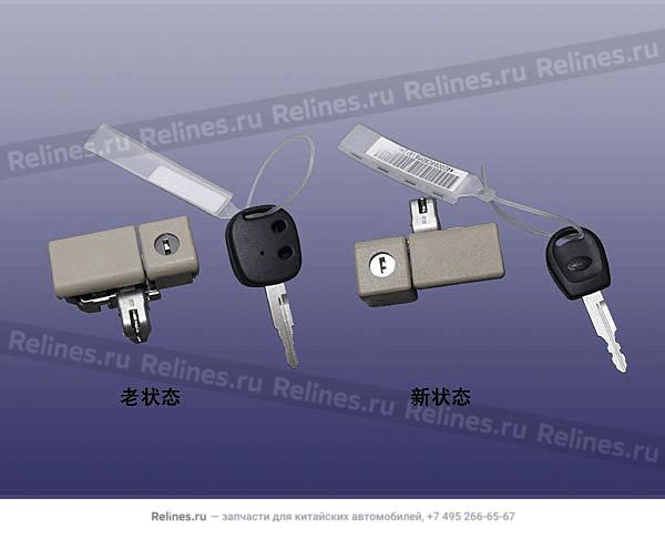 Lock-glove box with key - T11-8C***5420BA