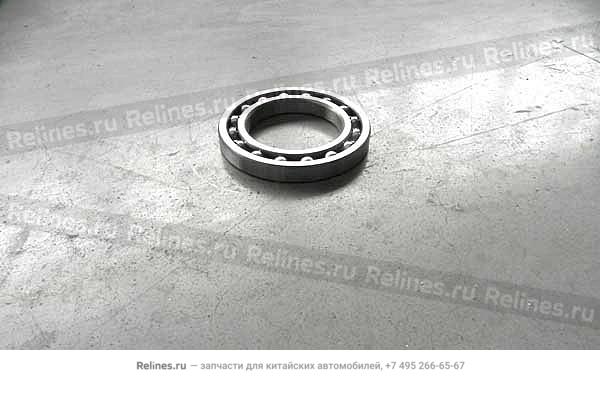 Otr bearing-half-axle separator