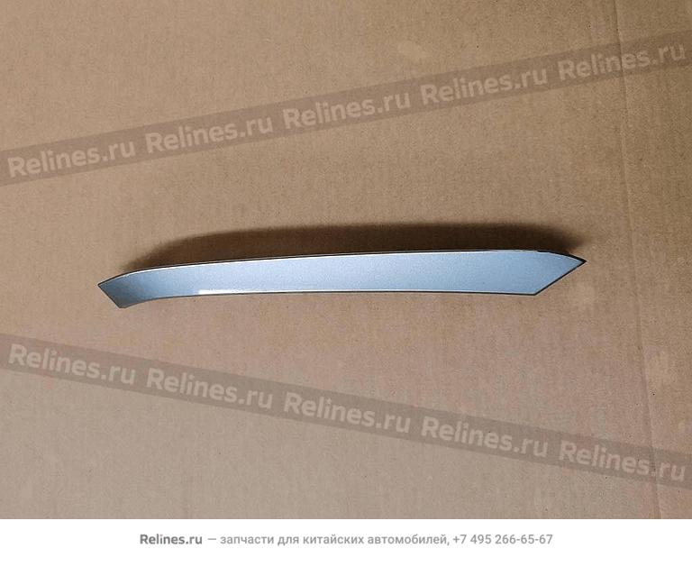 Полоса переднего бампера нижняя правая