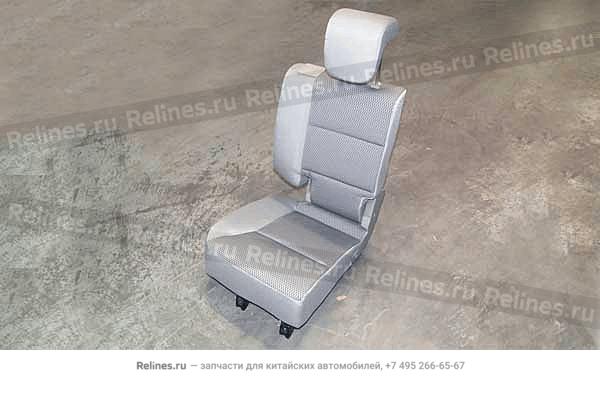 RH seat-md row