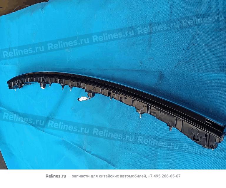 Фонарь задний центральный