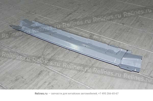 Cross beam-rr roof