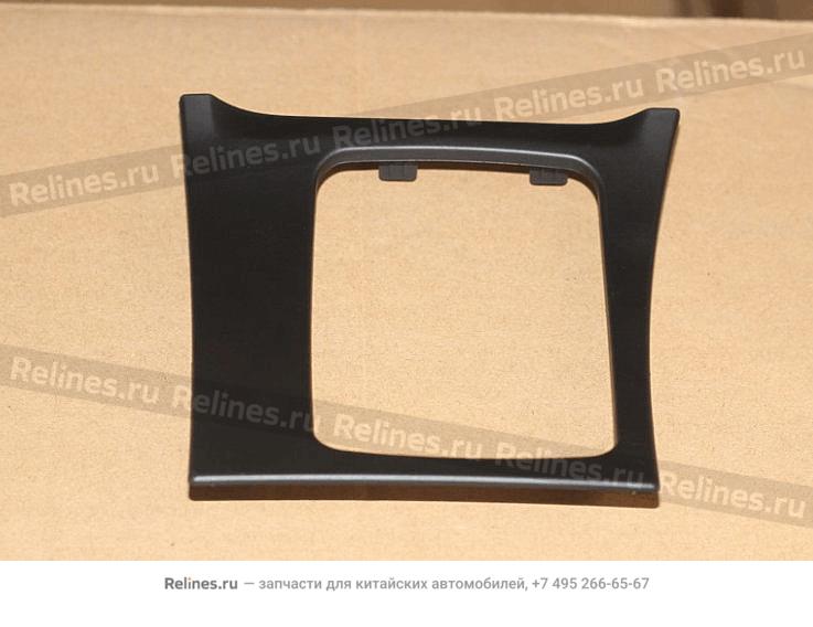 Gearshift trim panel - 101***209