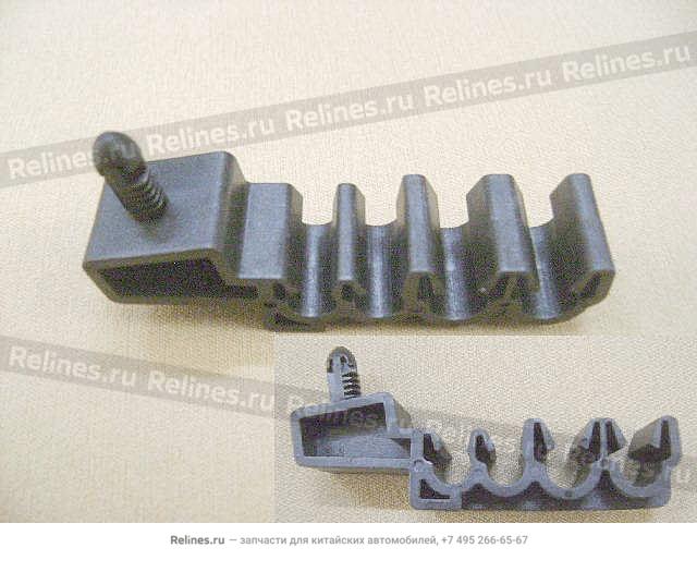 Pipe CLAMP-4 hole - 3506***S08