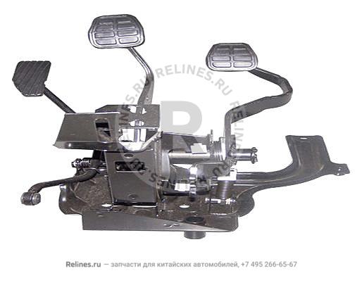 Bracking & accelerator pedal assy