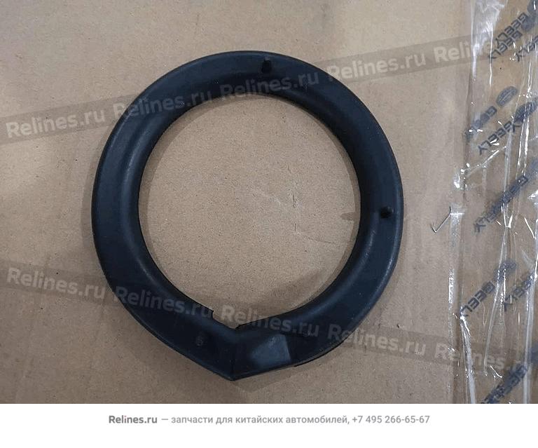 Шайба нижняя пружины передней