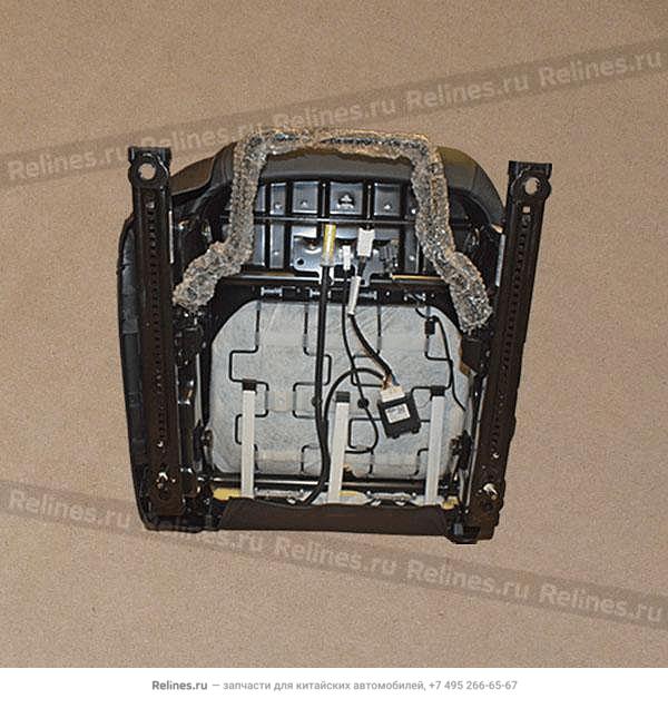 Сиденье переднее правое T1A
