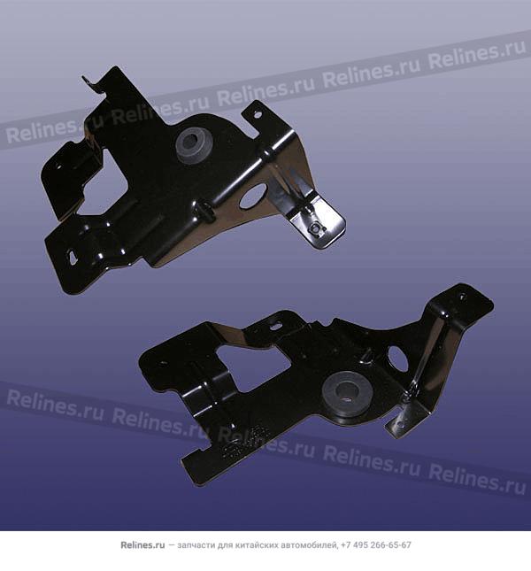 Bracket of air Filter assy - T11-1***10AD