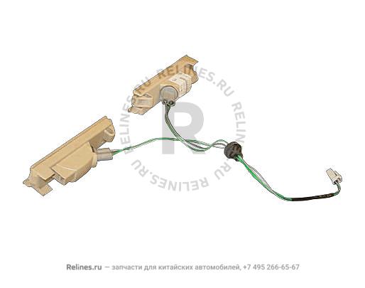 Плафон подсветки номерного знака - T11-***010