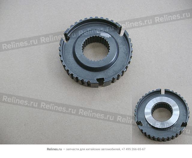 Ступица КПП 4/4 муфты синхронизатора 3-4-й передачи втор. вала дизель - ZM015***01251