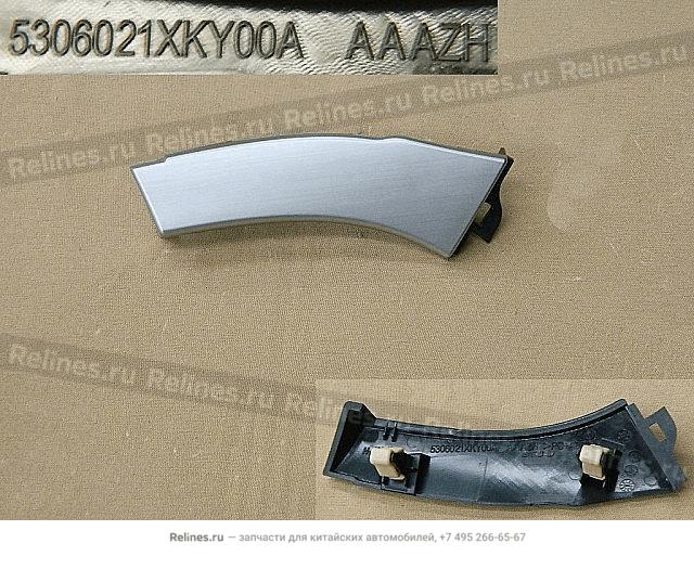 Driver trim strip assy RH - 53060***Y00A