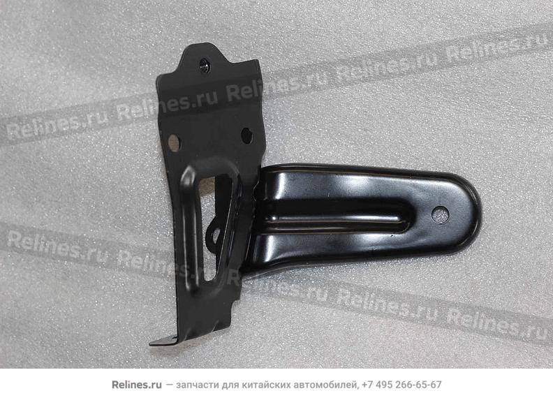 Assy,right mounting bracket,rear bumper