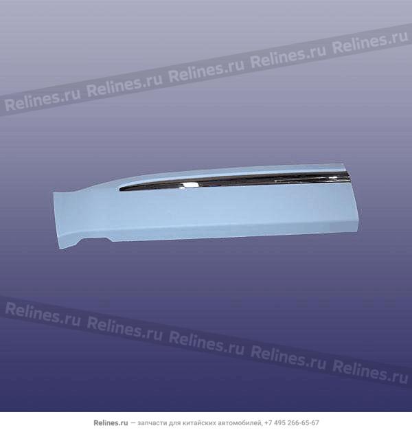 Молдинг двери передней левый