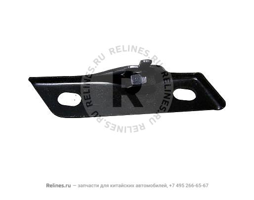 Bracket lh-fr bumper