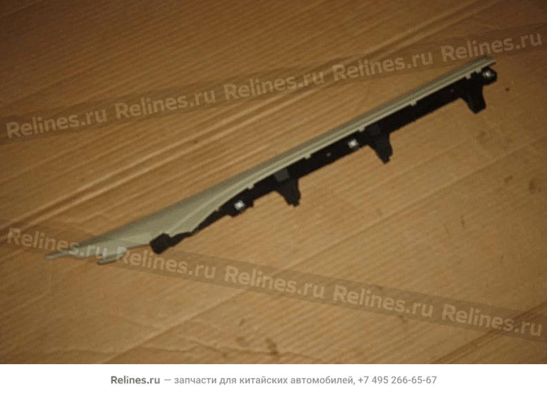 Rear sunvisor left rail