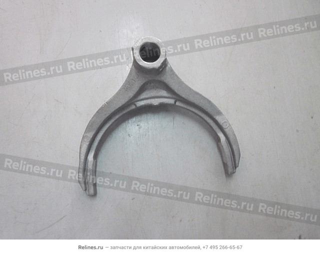 Вилка переключения передач 1-й и 2-й - 301***947
