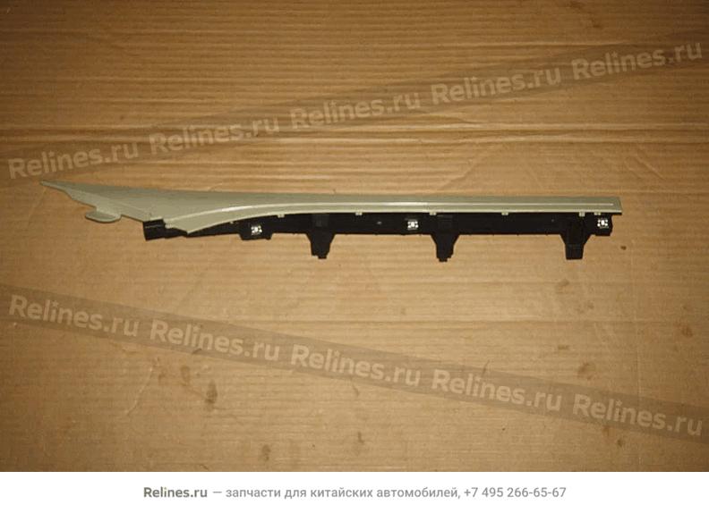 Rear sunvisor left rail