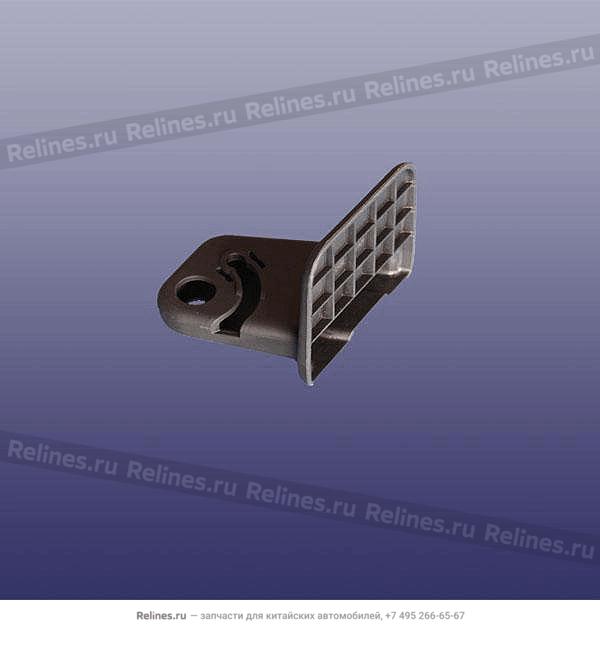 RH bracket cover-armrest