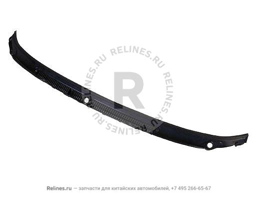 LWR trim panel-fr windshield