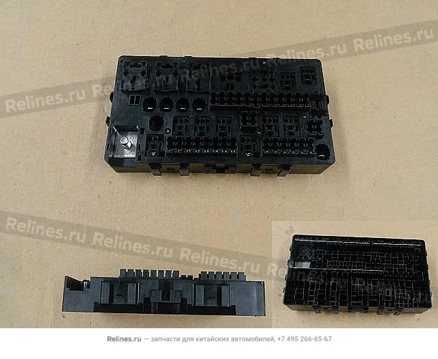 Fuse block no.1 assy - 37221***56XA