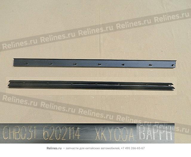 Rear door inner weather strip RH - 62021***Y00A