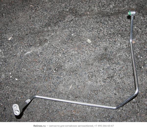 Condensor outlet pipe